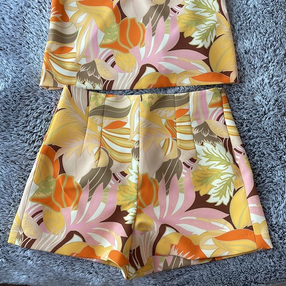 printed set - Picture 2 of 4